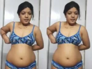 Today Exclusive- Sexy Priya Bhabhi Nude Video And Ridding Hubby Friend Dick Part 1