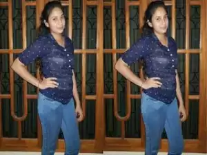 Today Exclusive- Cute Lankan Girl Showing Her Boobs