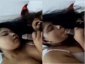 Today Exclusive- Sexy Desi Girl Blowjob