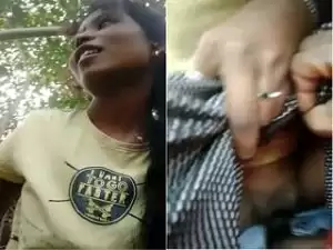 Today Exclusive- Desi Village Girl OutDoor Fucking Part 1