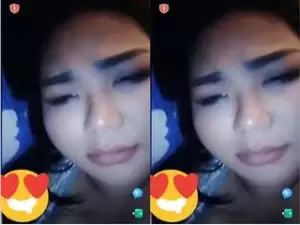 Today Exclusive- Cute Indo Girl Showing Her Boobs on video Call Part 3