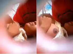 Today Exclusive- Desi Girl Boob Sucking