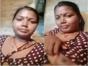 Today Exclusive- Horny Village Bhabhi Showing Her Boobs and Pussy part 6