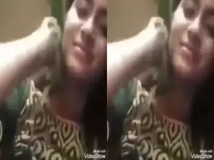 Today Exclusive- Cute Desi Girl Showing her Boobs and Pussy Part 1