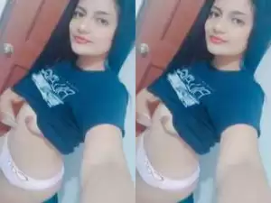 Today Exclusive- Cute NRi Girl Showing Her Boobs Part 1