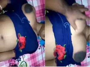 Today Exclusive- Desi Bhabhi Blowjob and Enjoy With Dildo part 2
