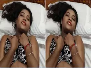 Today Exclusive- Horny Desi Girl Ridding Dick