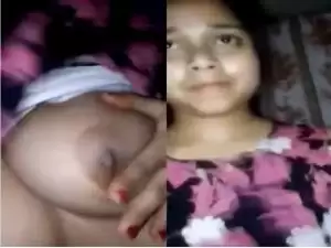 Today Exclusive- Cute Desi Girl Showing Her Boobs and Pussy