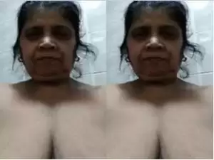 Today Exclusive- Lankan Milf Showing Nude Body