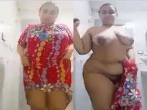 Today Exclusive- Sexy BBW Bhabhi Record Her Nude Video