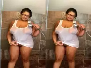 Today Exclusive- Sexy NRI Girl