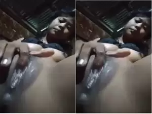 Today Exclusive- Horny Village Girl Fingerring