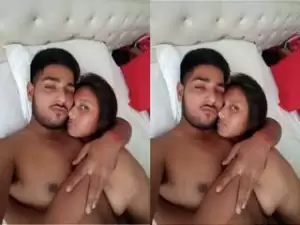 Today Exclusive- Cute Desi Girl Blowjob Part 2