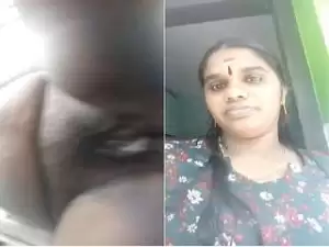Today Exclusive- Horny Mallu Bhabhi Showing Her Pussy Part 2