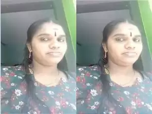 Today Exclusive- Horny Mallu Bhabhi Showing Her Pussy Part 1