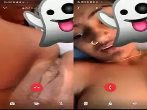 Today Exclusive- Tamil GF Showing her Pussy