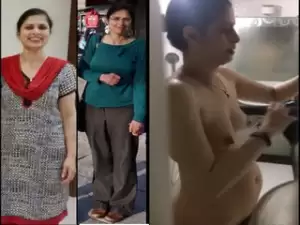Horny Indian Aunty Bathing