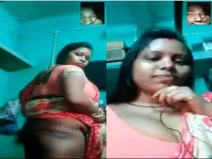 Today Exclusive- Desi Bhabhi Showing her Big ass and Pussy part  2