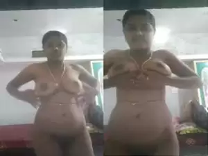 Today Exclusive- horny Desi Bhabhi Showing Her Nude Body and Masturbating Part 1