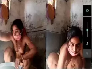 Today Exclusive-  Bhabhi Showing her Nude Body Part 2