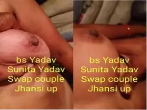 Today Exclusive- Horny Desi Cpl Romance and Fucking Part 3