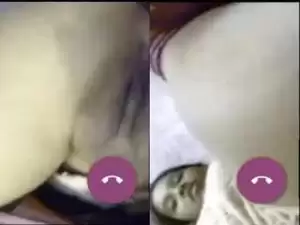 Today Exclusive- Desi Girl Showing her Pussy On Video Call