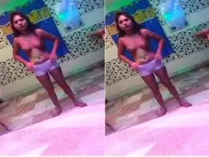 Today Exclusive- Sexy Call Girl Nude Dance