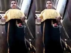 Today Exclusive- Desi Village Girl Strip Her Cloths Showing Her Boobs and Pussy Part 2