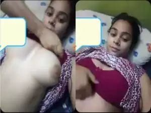 Today Exclusive- Sexy Desi Girl Showing her Boobs and Pussy