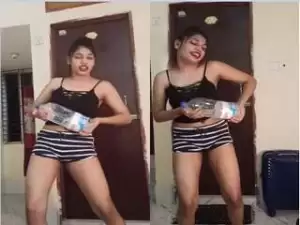 Today Exclusive- Famous Desi Bhabhi Dancing