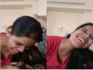 Today Exclusive- Desi Cute Girl Blowjob
