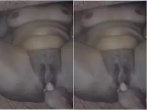 Today Exclusive- Lankan Wife Masturbating