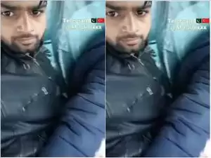 Today Exclusive- Paki Lover Fucked in Car