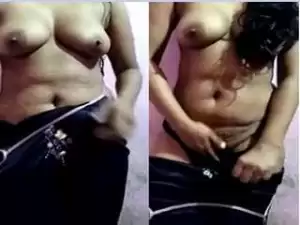 Today Exclusive- Horny Desi Girl Showing Her Boobs and Pussy