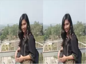 Today Exclusive- Cute Desi Girl Blowjob