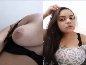 Today Exclusive- Sexy NRI Girl Showing Her Big boobs and Pussy