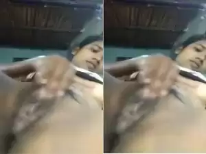 Today Exclusive- Desi Girl Record her Fingerring Video For Lover