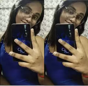 Today Exclusive- Cute Tamil Girl Record Her Nude Video