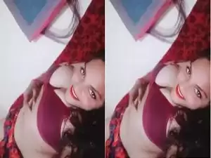Today Exclusive- Sexy Desi Girl Talking With Lover Part 1