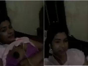 Today Exclusive- Cute Village Girl Showing Her Boobs