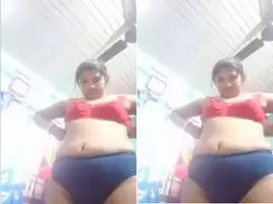 Today Exclusive- Sexy Desi Bhabhi Strip her Cloths and Showing Boobs and Pussy Part 1