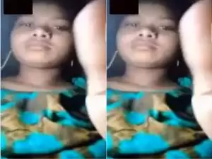 Today Exclusive- Bangla Randi Showing her Boobs On Video Call