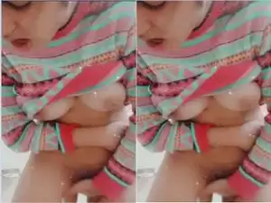 Today Exclusive-Horny Desi Girl Fingerring