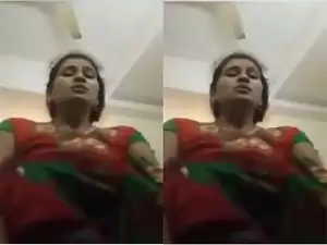 Today Exclusive- Desi Bhabhi Ridding Hubby Dick
