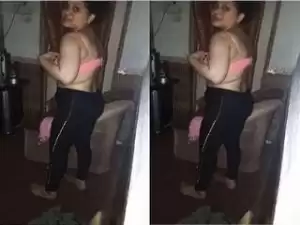 Today Exclusive- Desi Bhabhi Boob Pressing and Wearing Cloths Part 2
