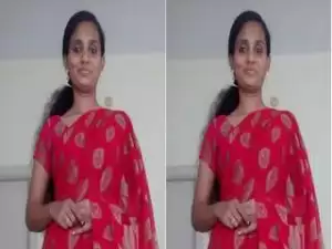 Today Exclusive- Tamil Bhabhi Showing Her Pussy and Bathing Part 2