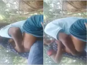 Today Exclusive-Village Couple Out Door Fucking
