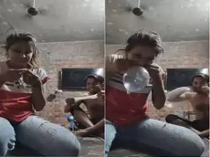 Today Exclusive- Desi Lover Romance and Play with Condoms Part 2