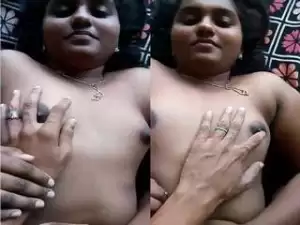 Today Exclusive- Sexy Tamil Girl Boob Pressing and Fucking