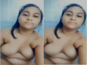 Today Exclusive- Sexy Desi Girl Showing Her Boobs and Pussy